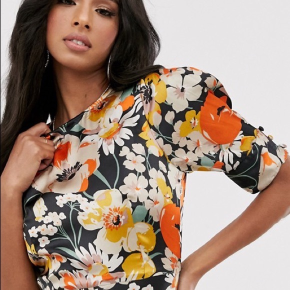 BNWT Asos midi dress in satin - Picture 2 of 2